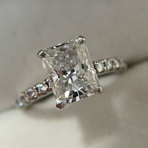 3 ct certified lab Radiant cut,